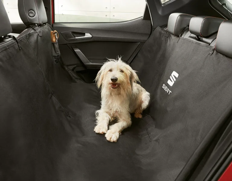 seat-leon-protective-seat-cover-for-dogs